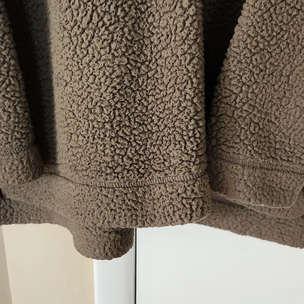 Women's Green Sherpa Sweater, Aerie Medium - Picture 3 of 7